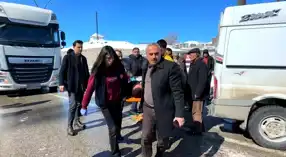 Yüksekova'da Trafik Kazası: 2 Yaralı