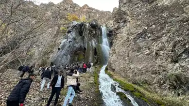 Hakkari'de Gençlere Kayak Merkezi Kampı