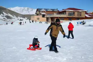 Hakkari'deki Kayak Merkezi Yeni Yılda Doldu