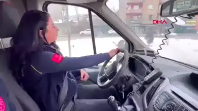 Yüksekova'da Kadın Ambulans Şoförleri
