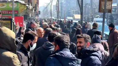Yüksekova'da Ramazan Alışverişi Başladı