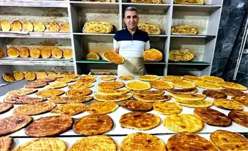 Yüksekova'da Van Çöreğiyle Sahur Keyfi