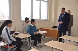 Yüksekova'da Yeni Lise Kapılarını Açtı