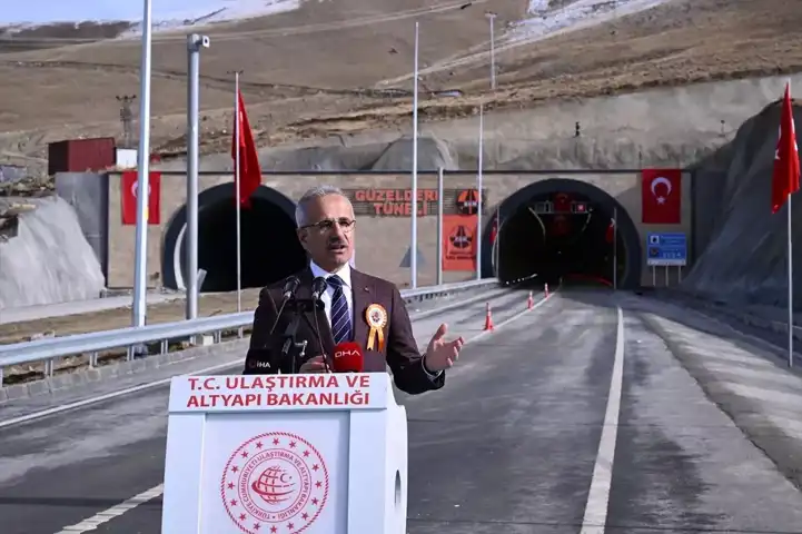 Van-Hakkari Tüneli Açıldı: Ulaşım Devrimi!