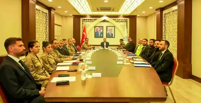Hakkari'de 289 Aranan Şahıs Yakalandı
