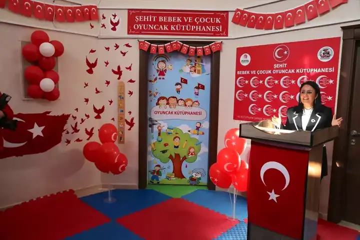 Hakkari'de Şehit Yavrular Anısına Kütüphane Açıldı